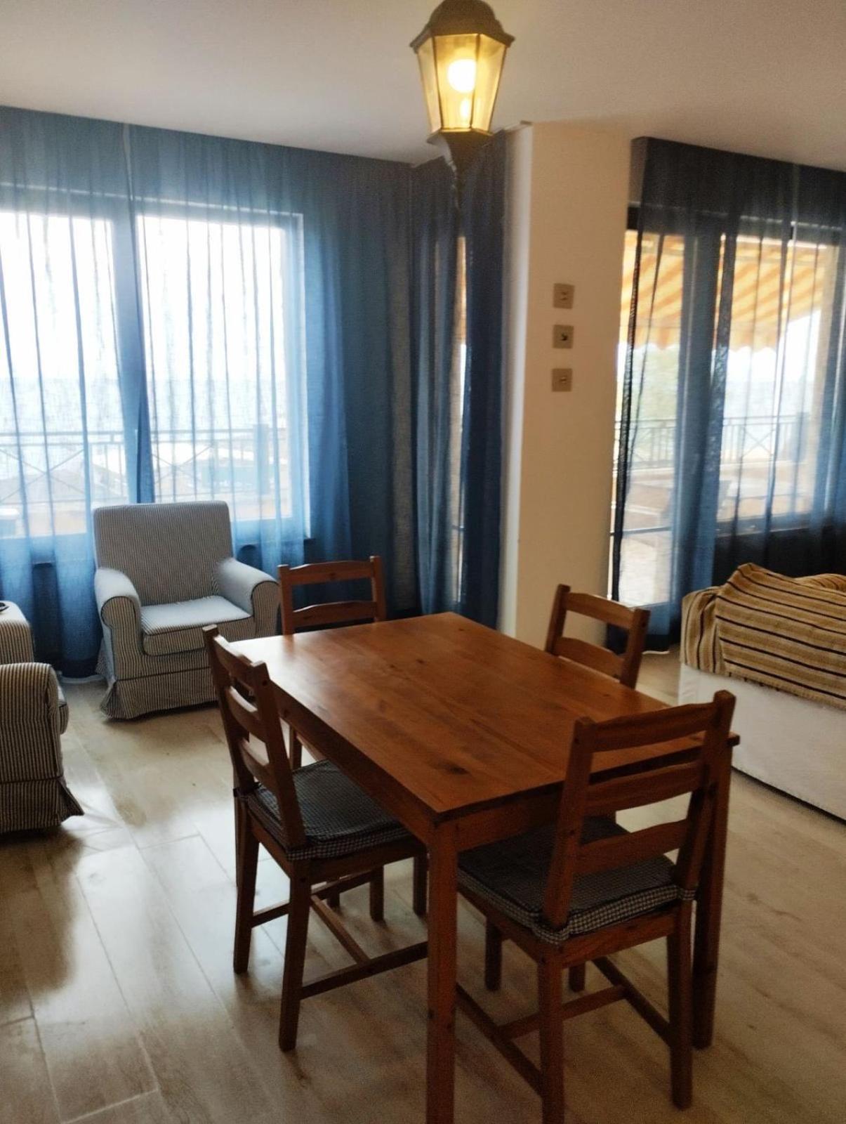Golden Sands Rentals Apartments Kültér fotó