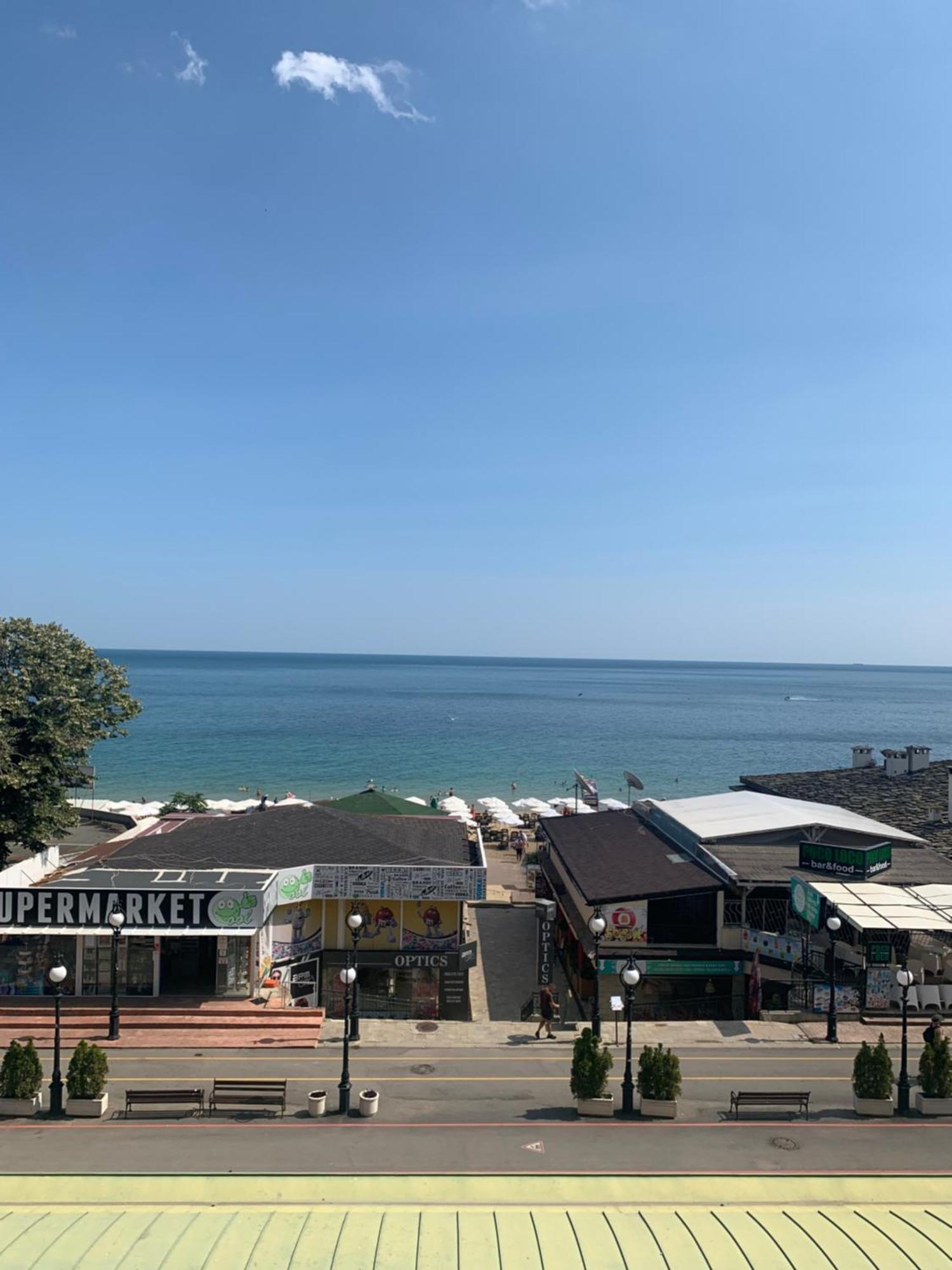 Golden Sands Rentals Apartments Kültér fotó