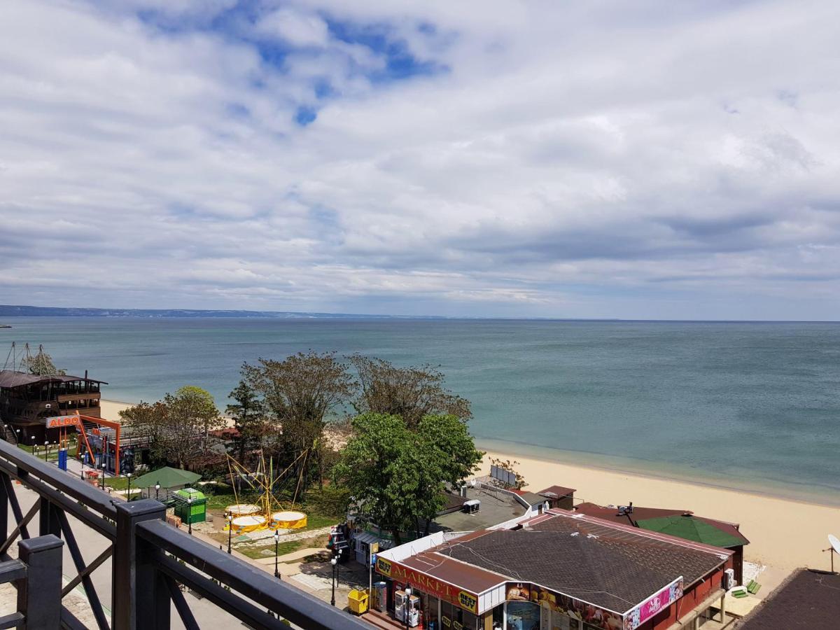 Golden Sands Rentals Apartments Kültér fotó